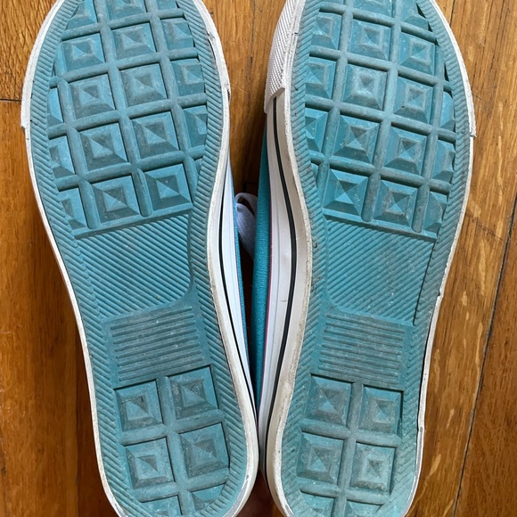 Retro-coloured sneakers - Picture 4 of 4